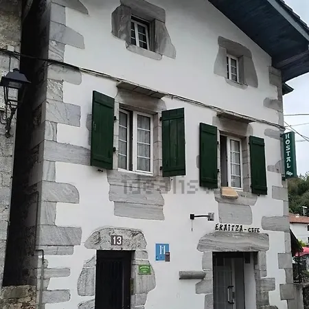 Hostal Ekaitza-2